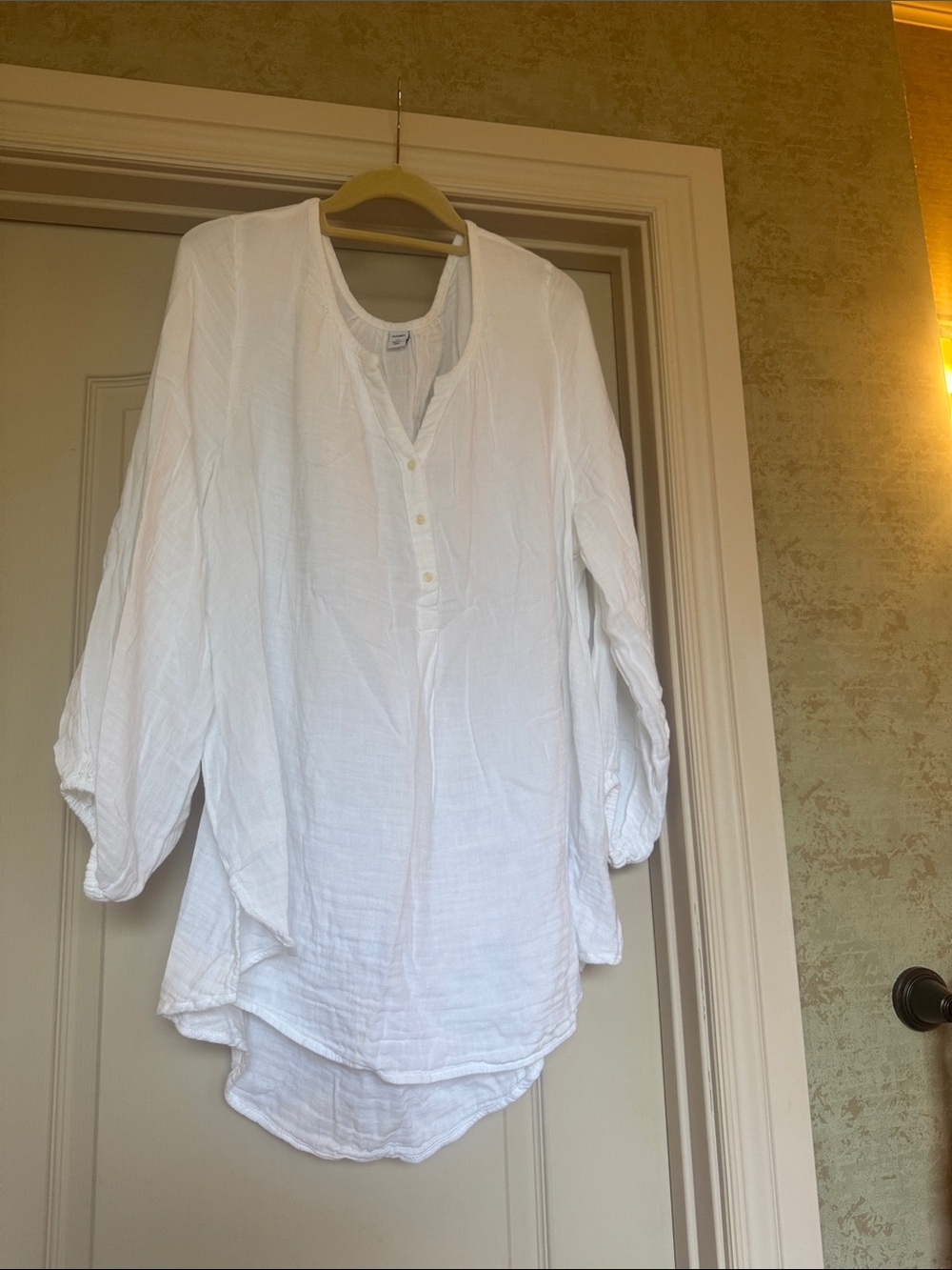 Old Navy White Button-Henley Tunic Top